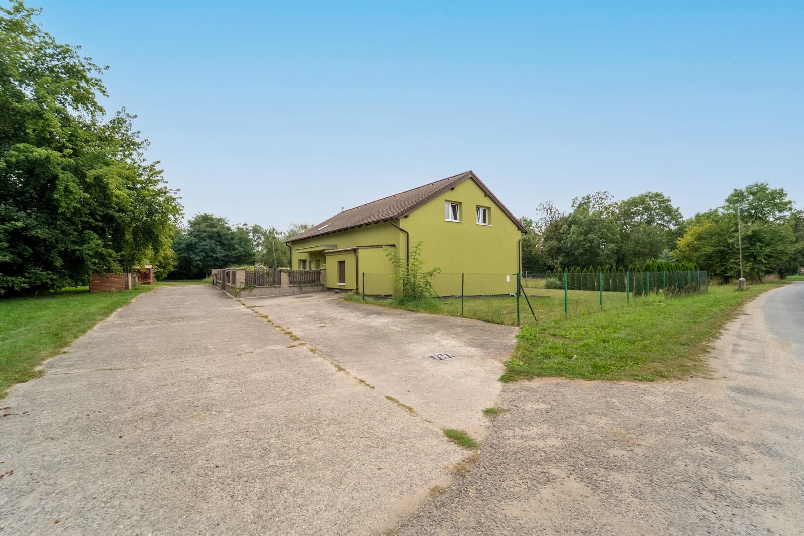 Pronájem bytu 2+1 ve Veletově u Kolína